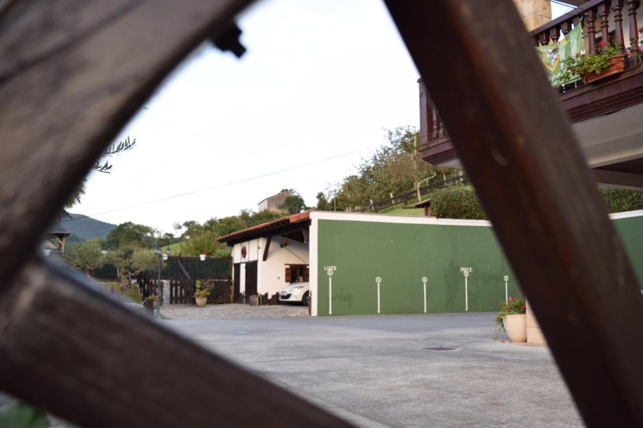 Casa Otxotenea Lesaka Bagian luar foto