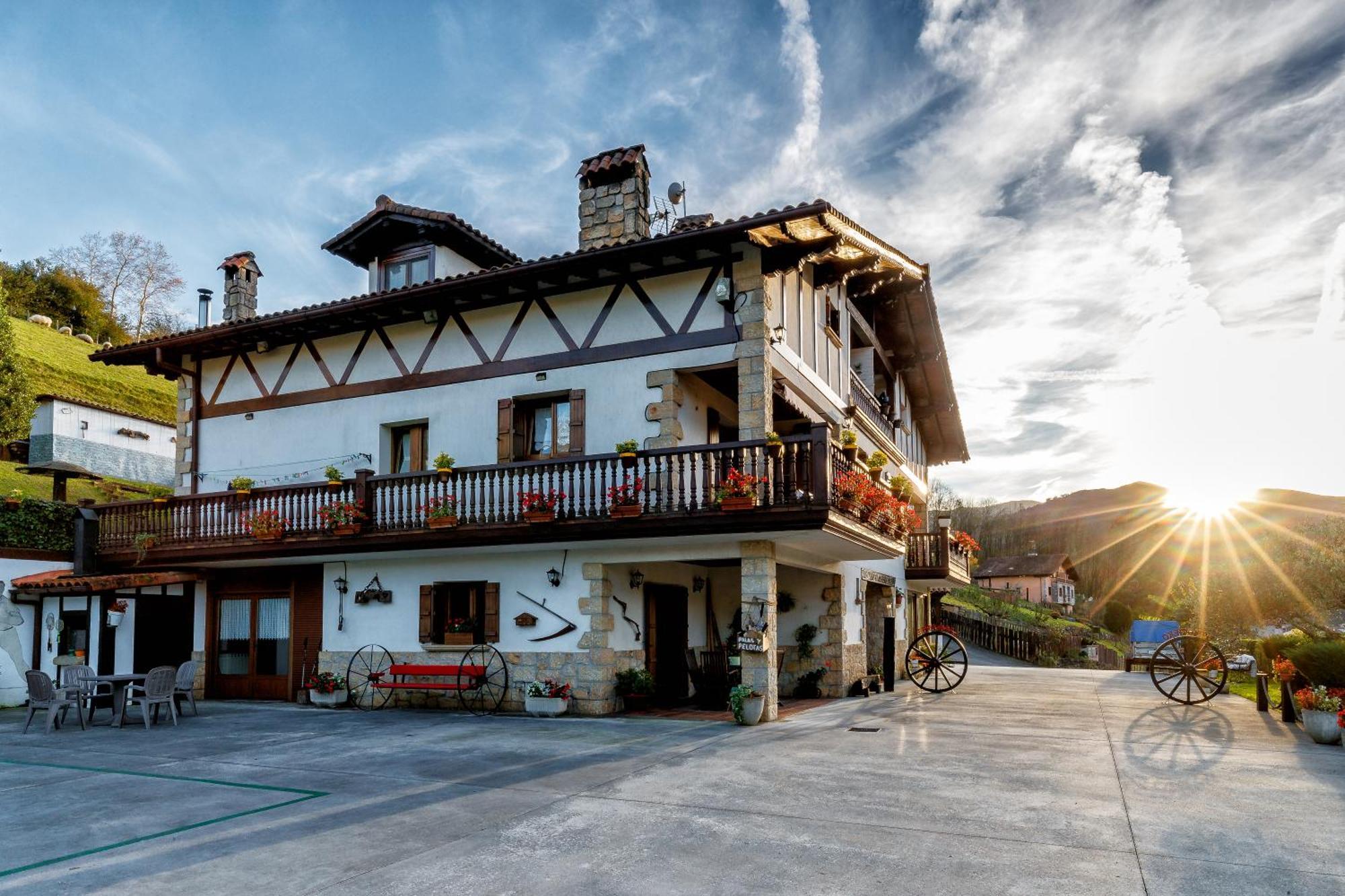 Casa Otxotenea Lesaka Bagian luar foto